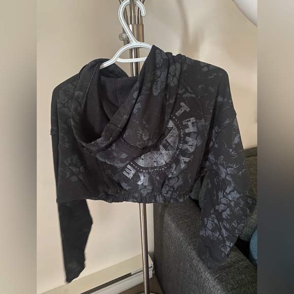 Gymshark kk fit cropped hoodie - Picture 2 of 2